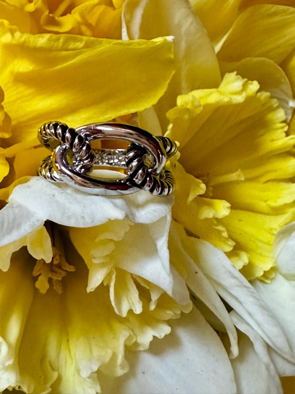 Vintage Lia Sophia Silver Tone Knot Ring
